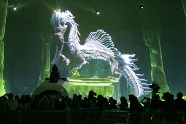 新濠天地天幕，上演立體動(dòng)感視聽節(jié)目《龍騰》